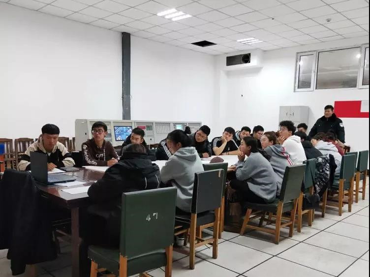 微信图片_20191012224440_副本.jpg