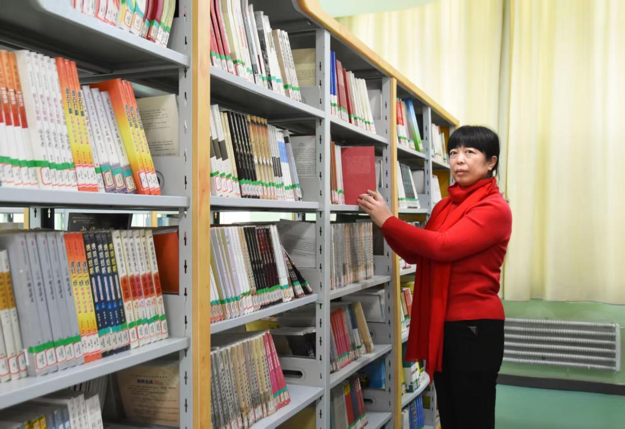 李红颖